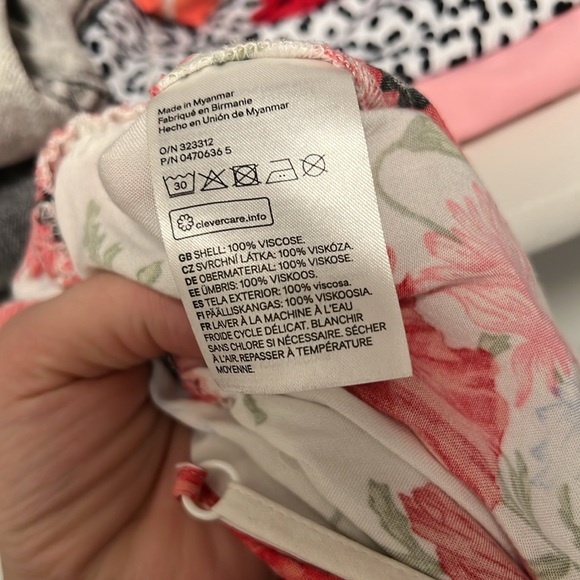 Floral Romper - Picture 8 of 8